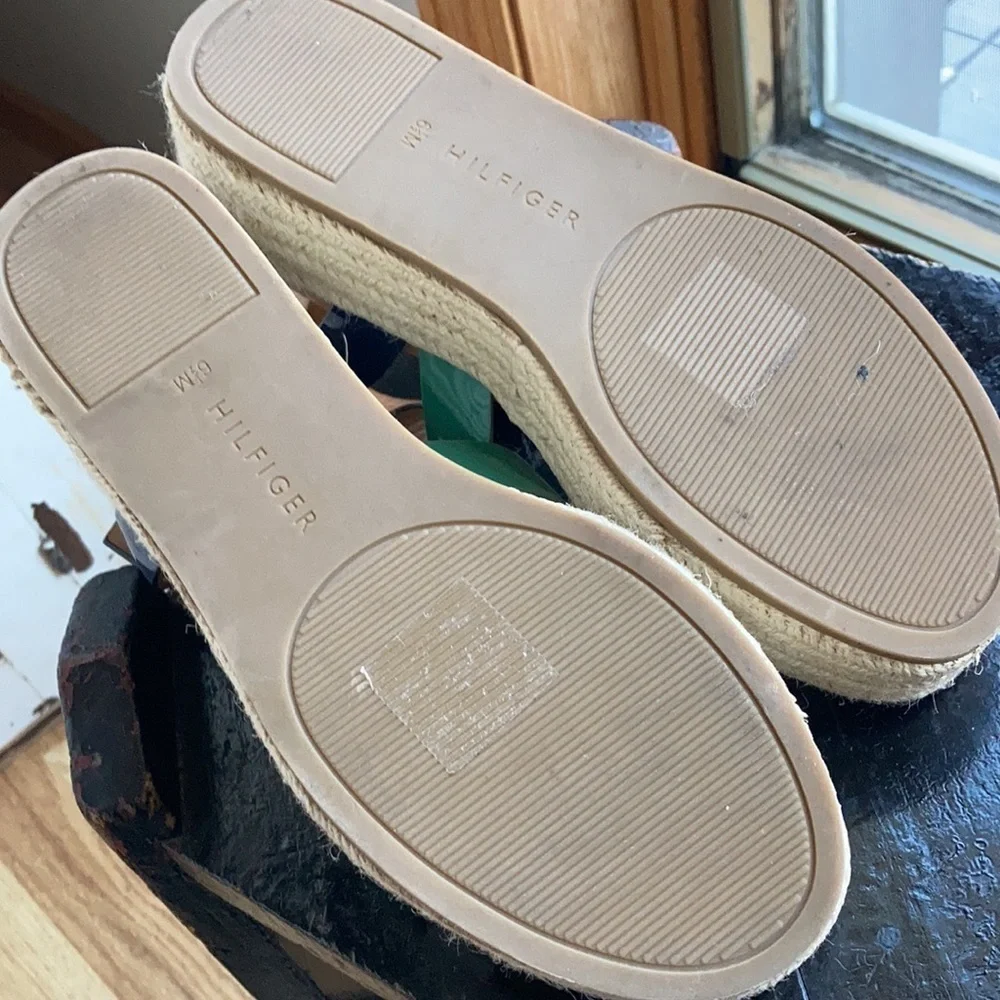 Tommy Hilfiger Marri Flatform espadrille navy, green and white strap sandal